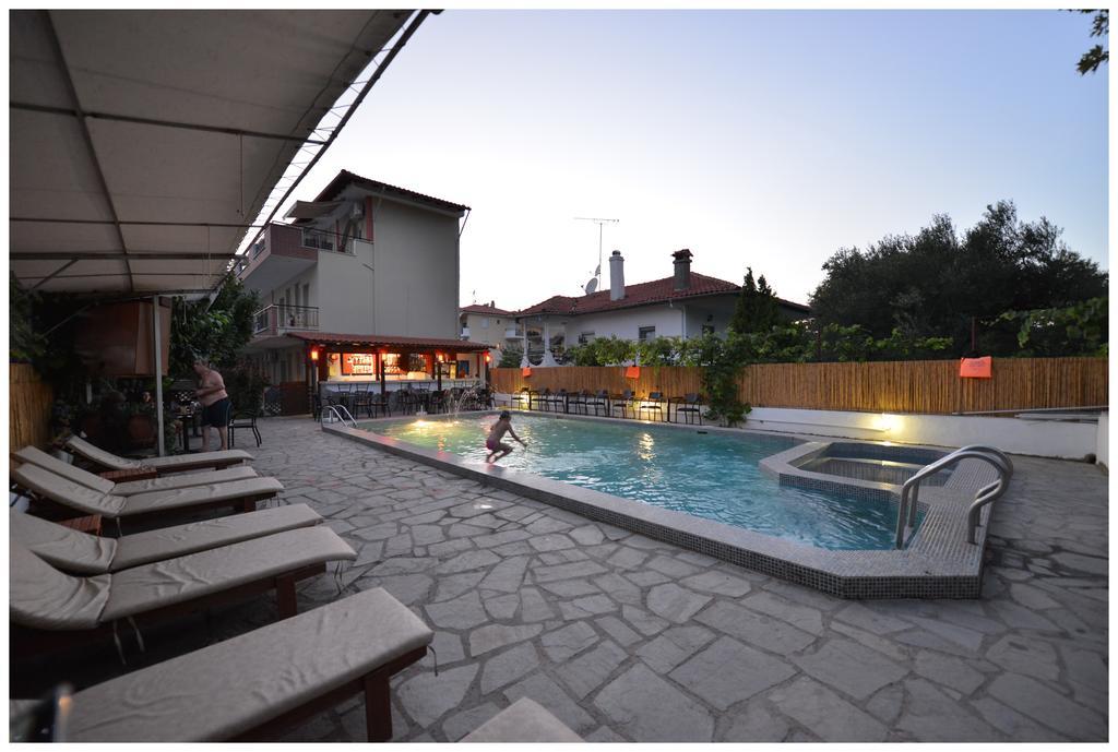 Anna Christina Apartments Metamorfosi  Ngoại thất bức ảnh
