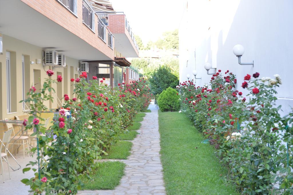 Anna Christina Apartments Metamorfosi  Ngoại thất bức ảnh
