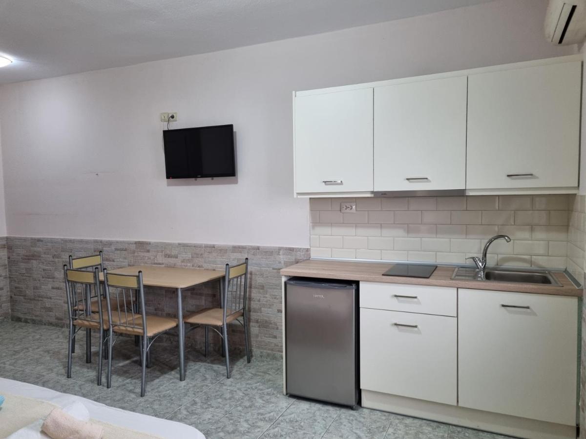 Anna Christina Apartments Metamorfosi  Ngoại thất bức ảnh