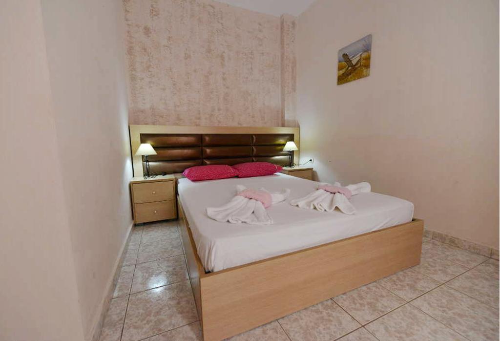 Anna Christina Apartments Metamorfosi  Ngoại thất bức ảnh