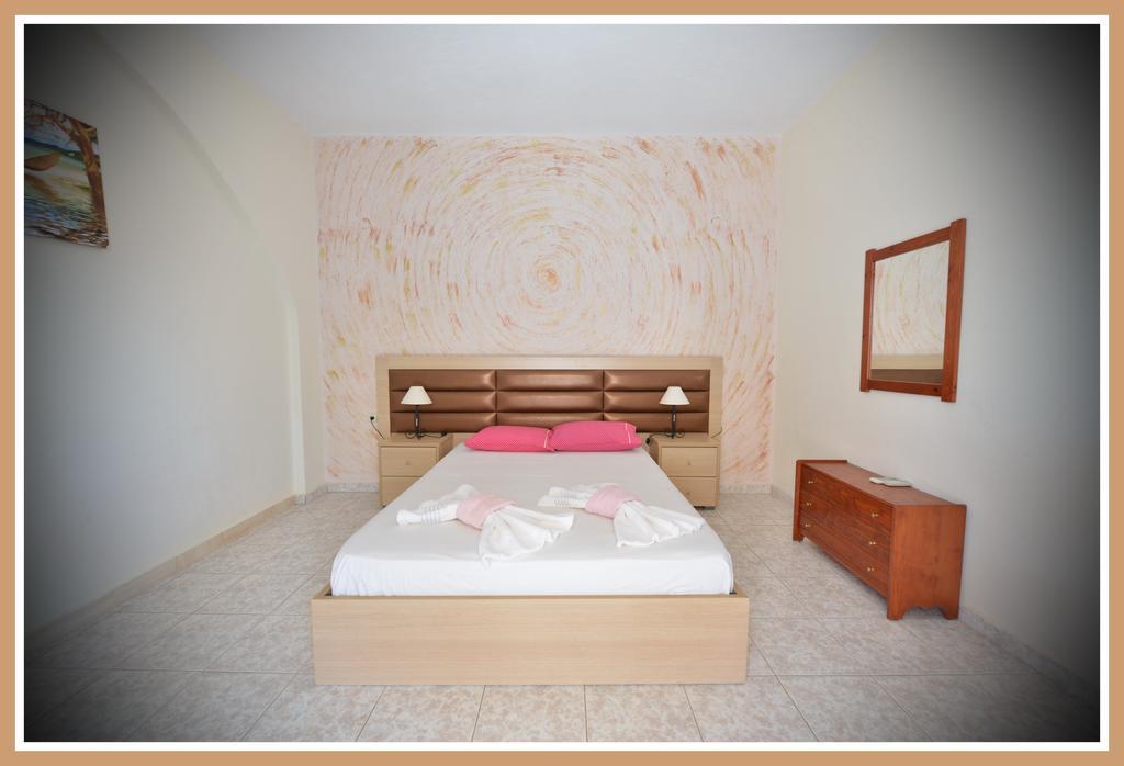 Anna Christina Apartments Metamorfosi  Ngoại thất bức ảnh